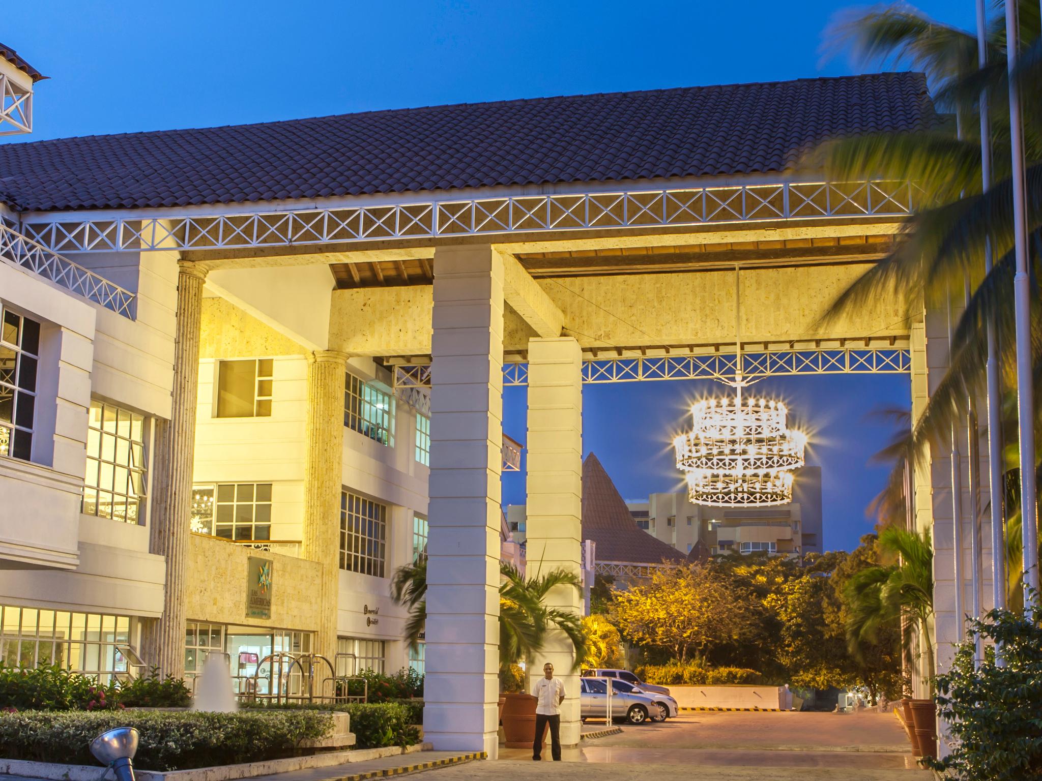 Hotel Las Americas Casa De Playa Cartagena 외부 사진 The University of Nottingham Malaysia Campus