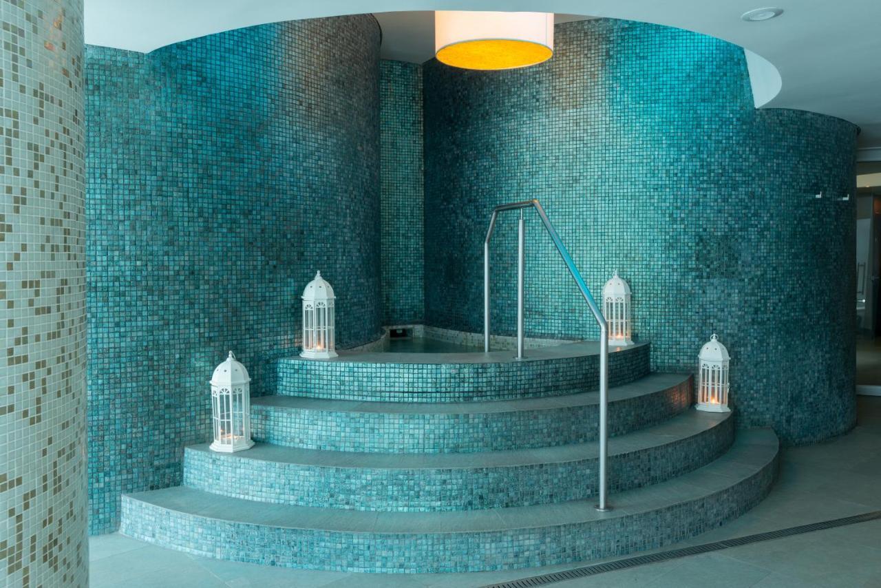 Hotel Las Americas Casa De Playa Cartagena 외부 사진 The spa at the hotel
