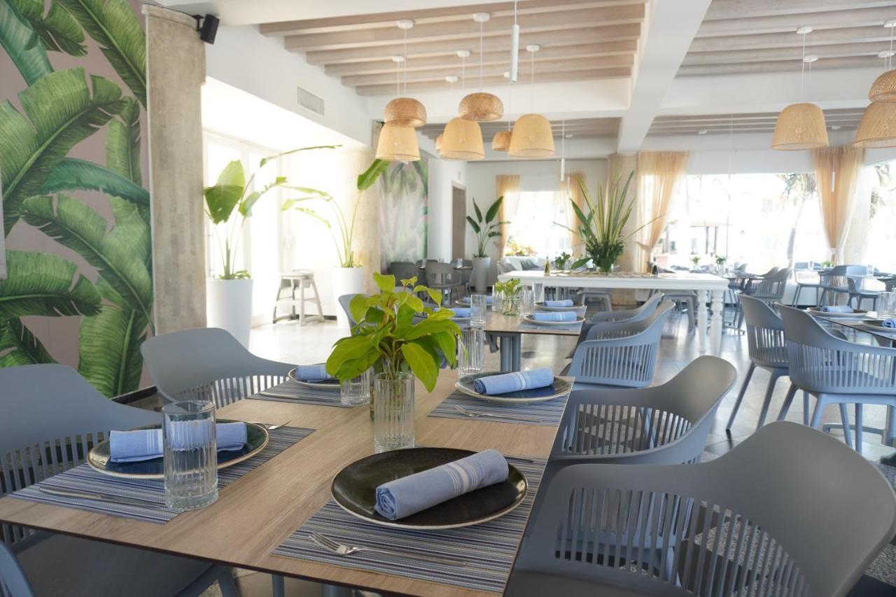 Hotel Las Americas Casa De Playa Cartagena 외부 사진 Restaurant